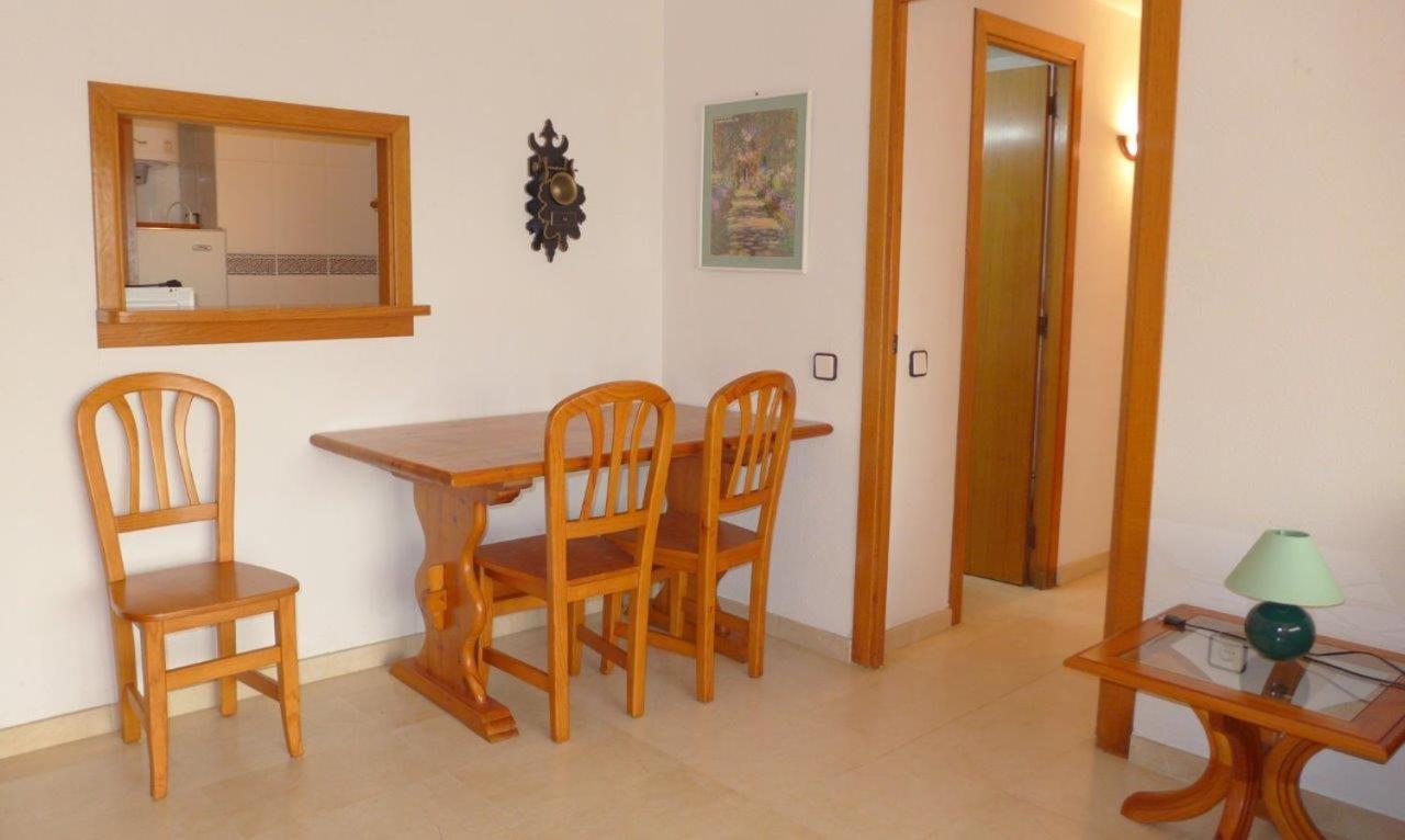 Rentalmar Central Park Salou Rum bild
