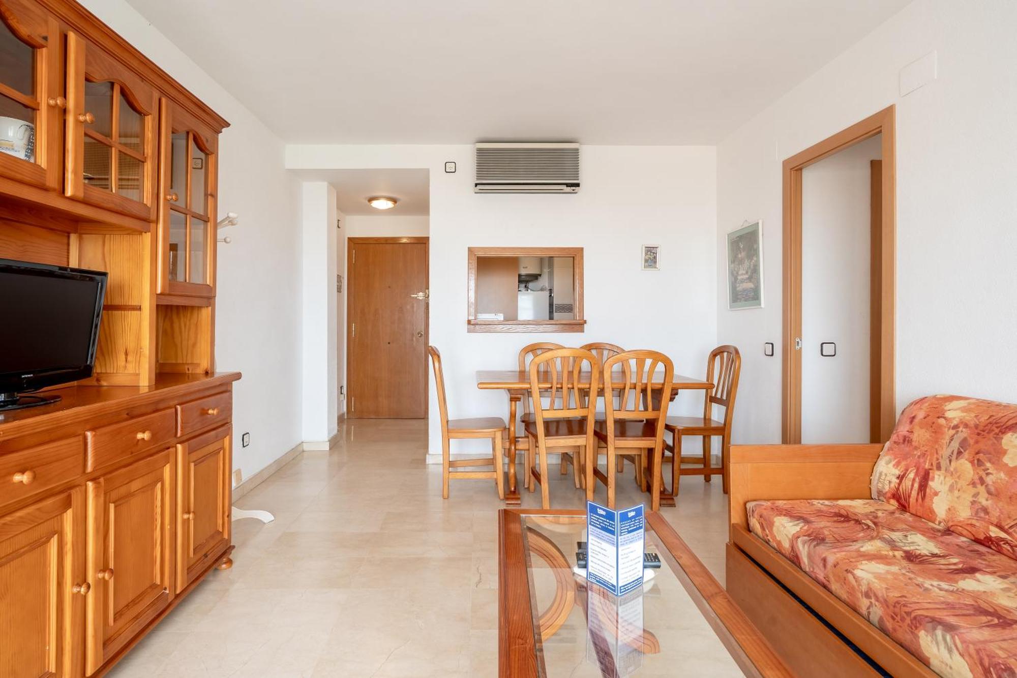 Rentalmar Central Park Salou Rum bild