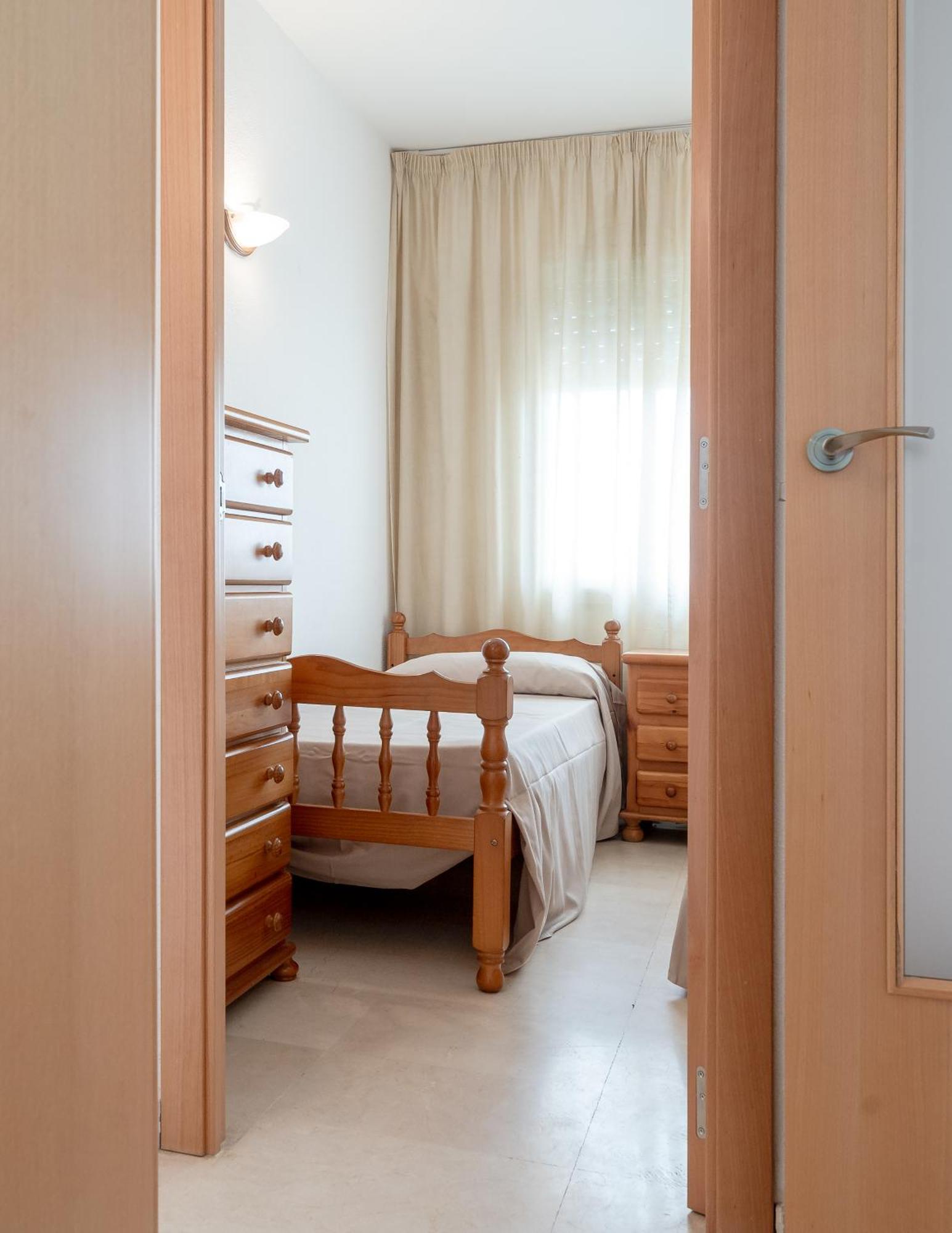 Rentalmar Central Park Salou Rum bild