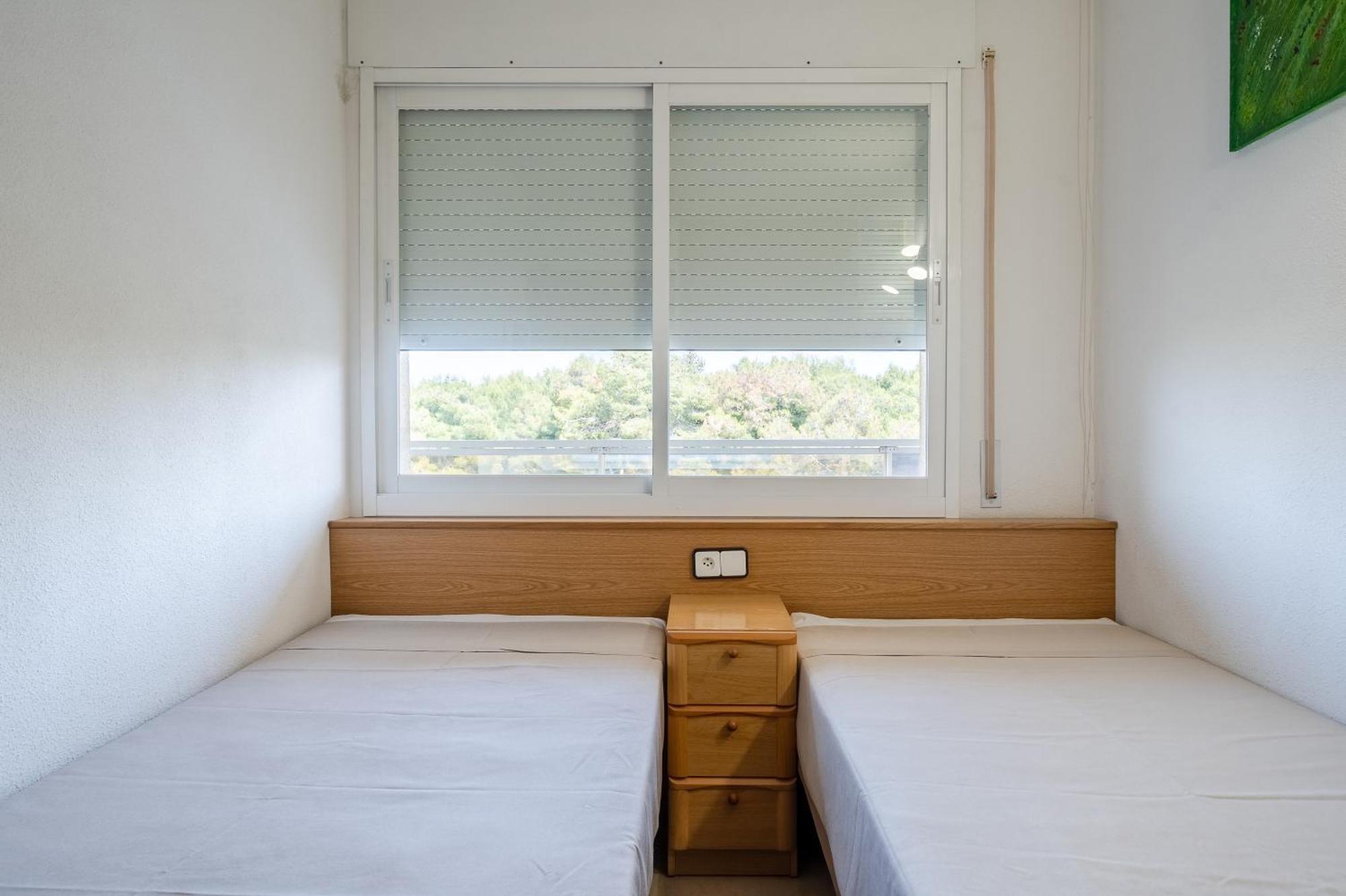 Rentalmar Central Park Salou Rum bild
